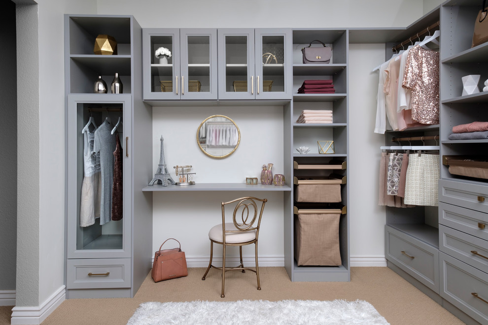 master-closet-with-cabinets-cloud-finish-tidysquares-inc-imgb171f1050c06a181_9-6262-1-ca776a8